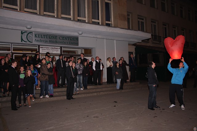 img00090.jpg